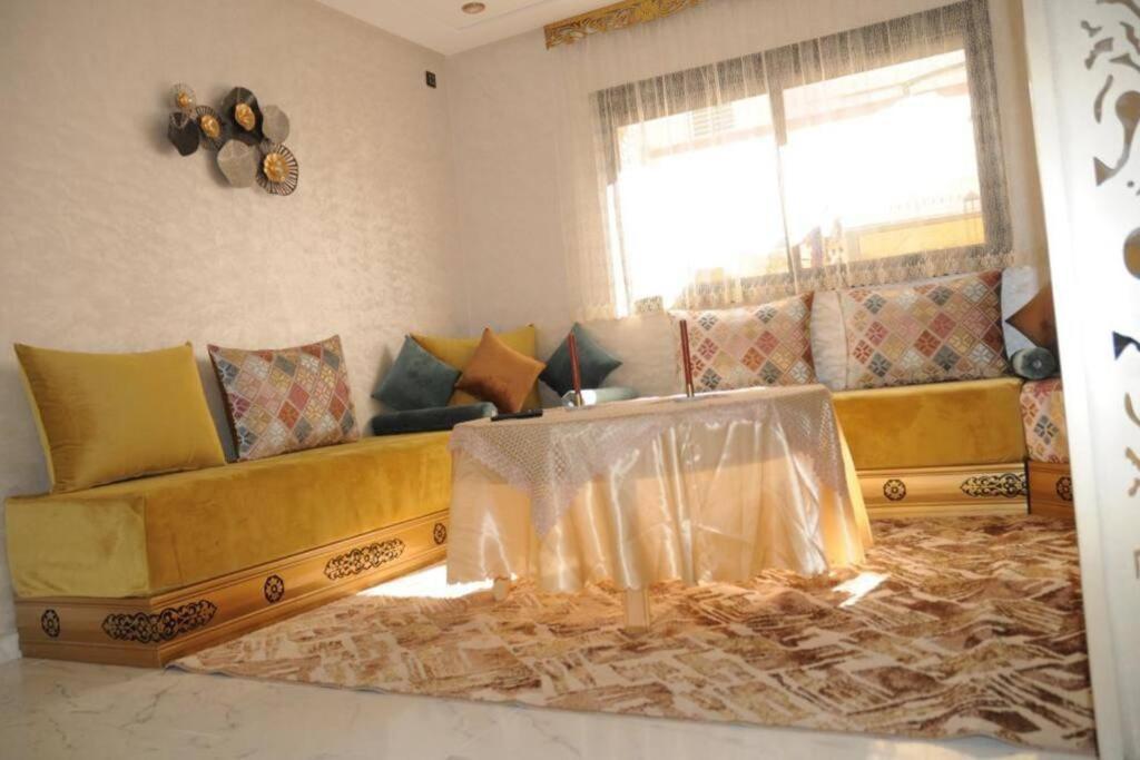 מקנס Appartement Meuble Et Bien Situe מראה חיצוני תמונה